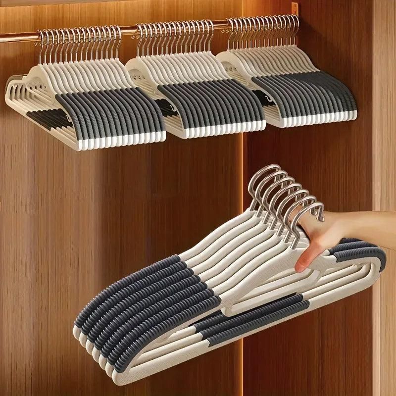 Non Slip Clothes Hangers 30 Pack Grey and White